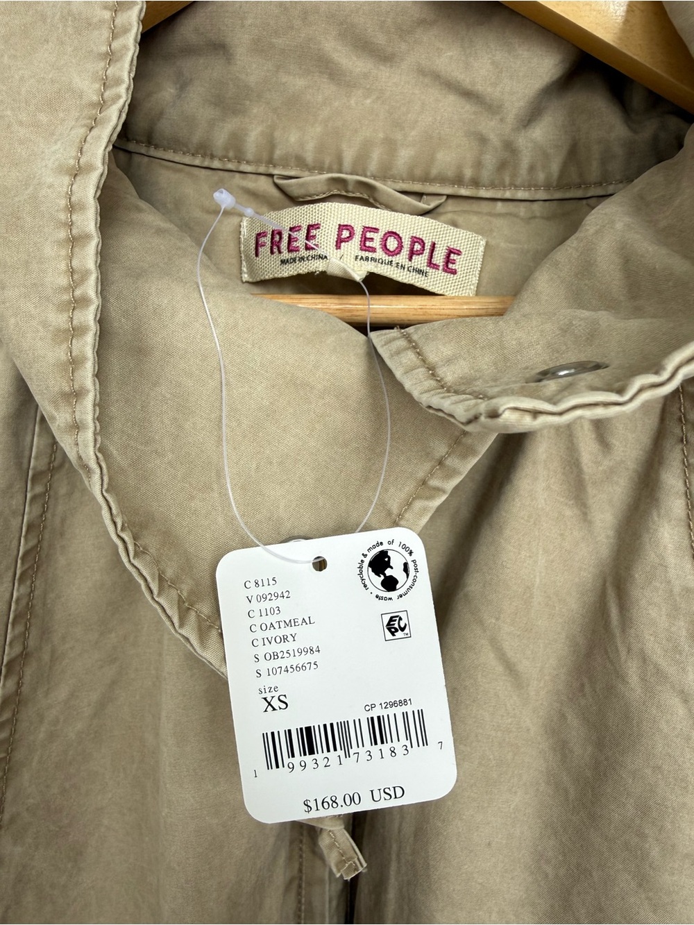 BNWT Free People Chelsea funnel neck jacket in oatmeal - Picture 3 of 3